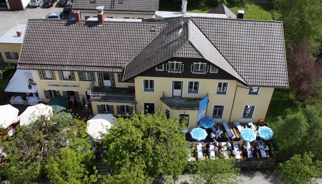 Gasthaus Poelt เฟลดาฟิง ภายนอก รูปภาพ